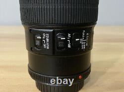 Canon EF 100mm F/2.8L Macro IS USM Lens Clean with Bag Extras